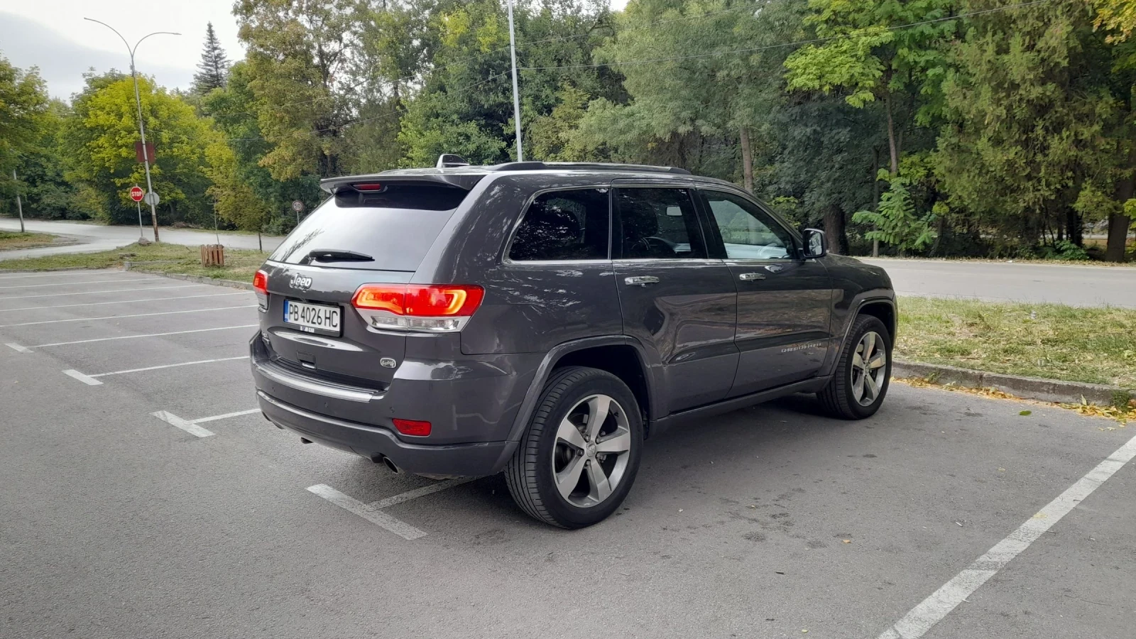 Jeep Grand cherokee OVERLAND - изображение 5