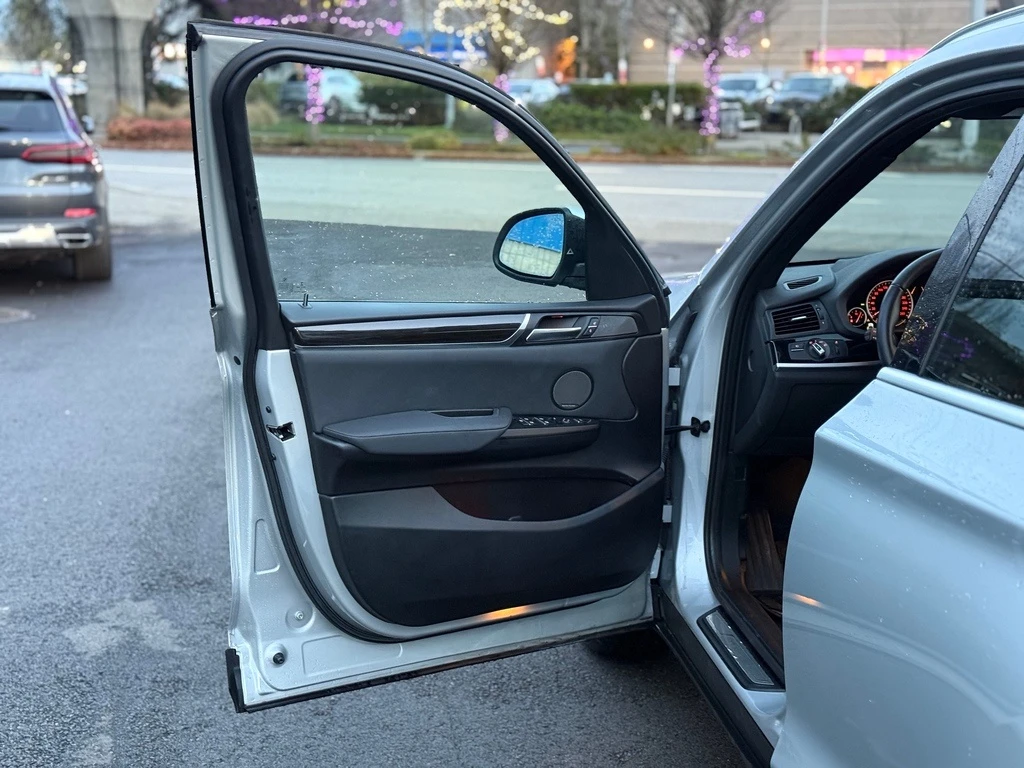 BMW X3 * AWD 4dr xDrive28i * One Owner * CARFAX * ��� ��� | Mobile.bg � ����������� 9