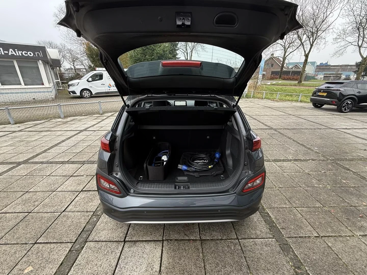 Hyundai Kona SoH 100% Comfort Smart Edition - изображение 7