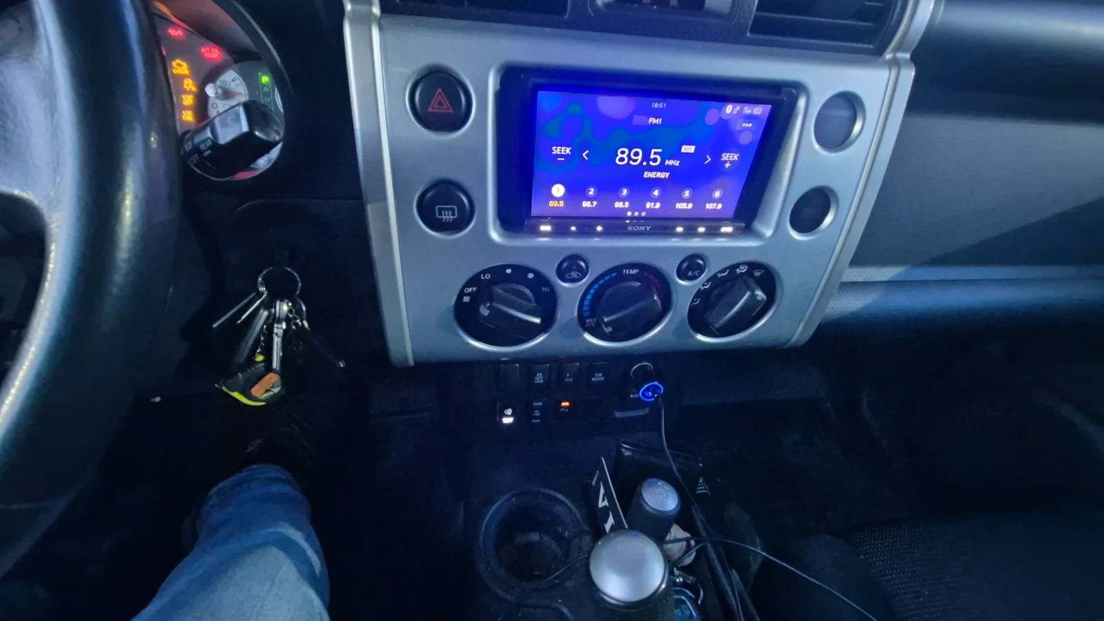 Toyota Fj cruiser, снимка 6 - Автомобили и джипове - 53976826