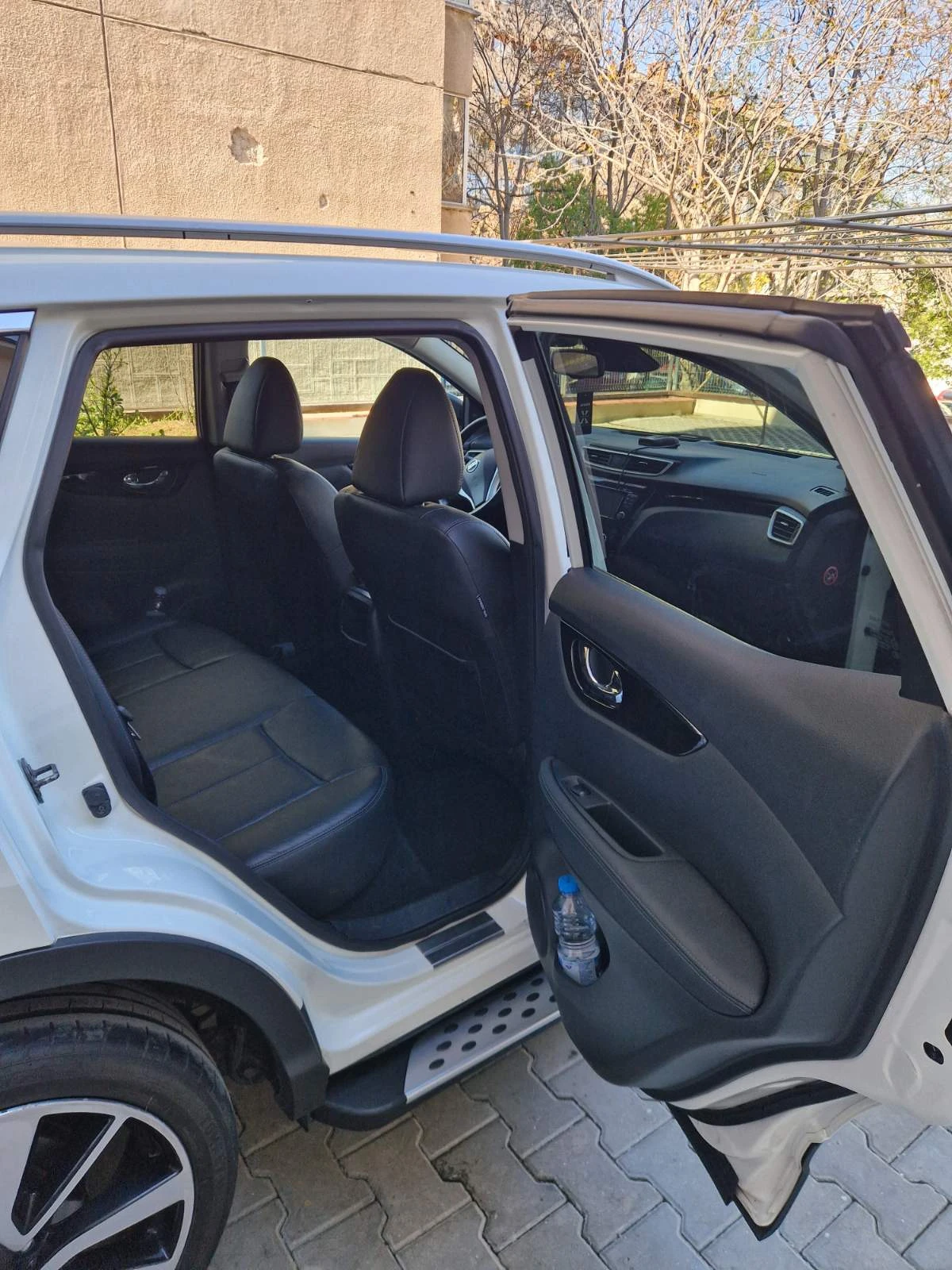 Nissan Qashqai, снимка 7 - Автомобили и джипове - 54431054