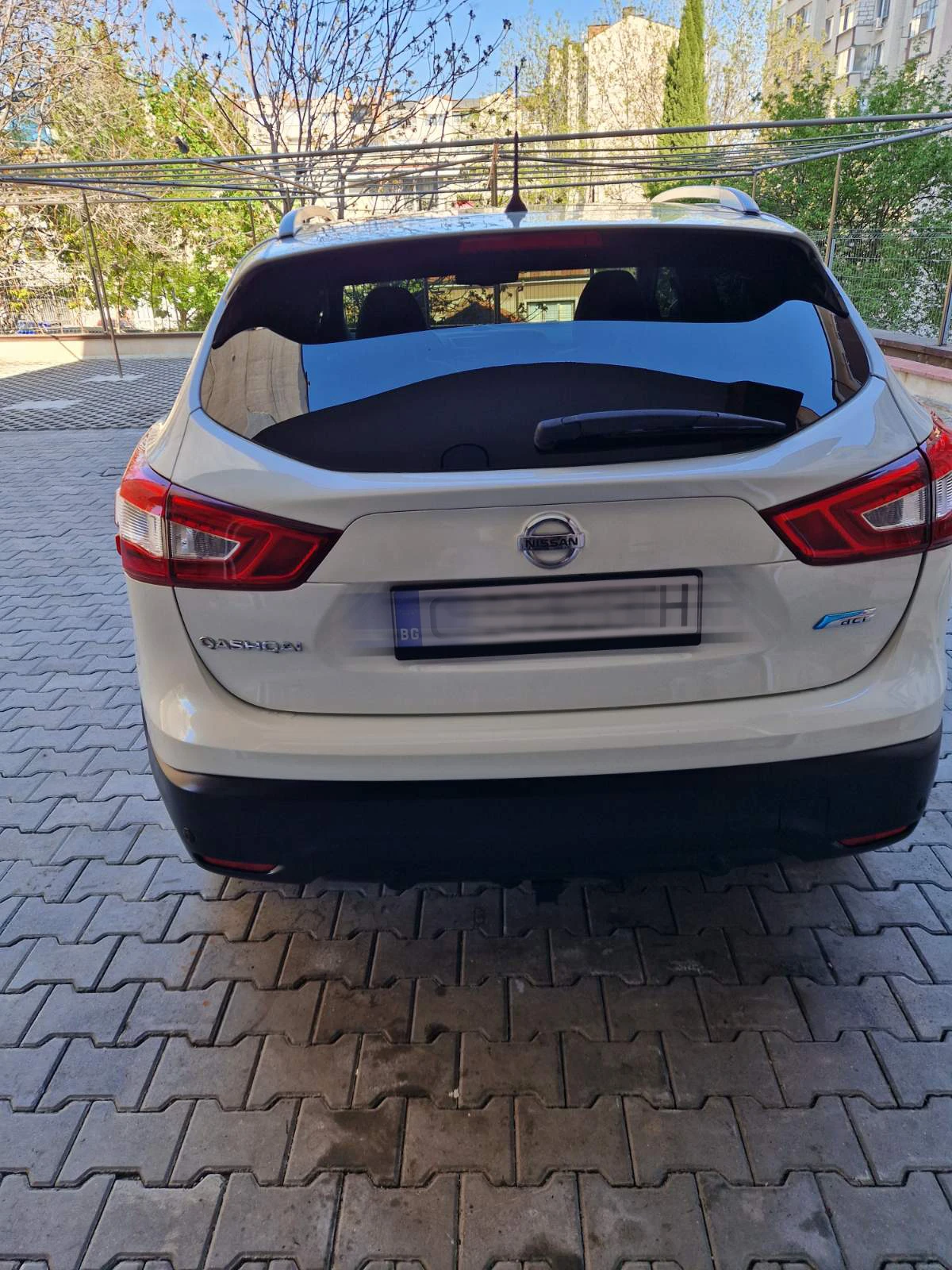Nissan Qashqai, снимка 5 - Автомобили и джипове - 54431054
