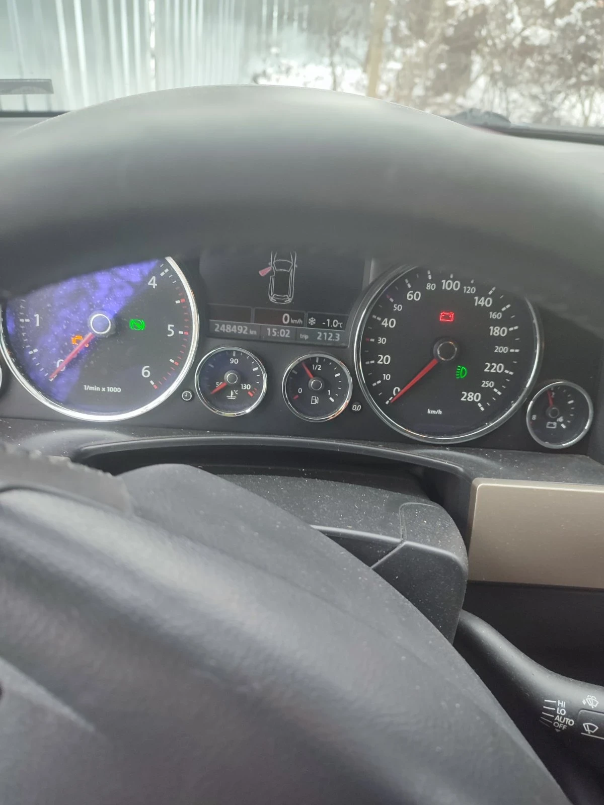 VW Touareg 3000, 239к.с, снимка 3 - Автомобили и джипове - 54496509