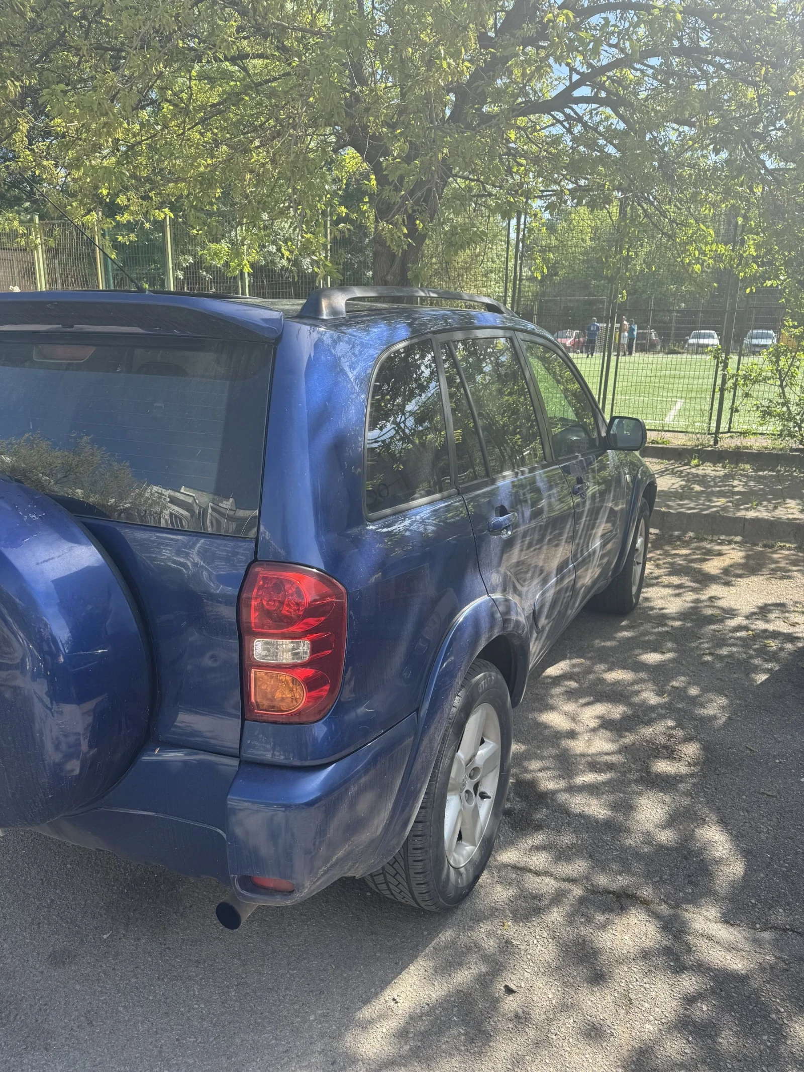 Toyota Rav4 2.0 D4D, снимка 3 - Автомобили и джипове - 54526884