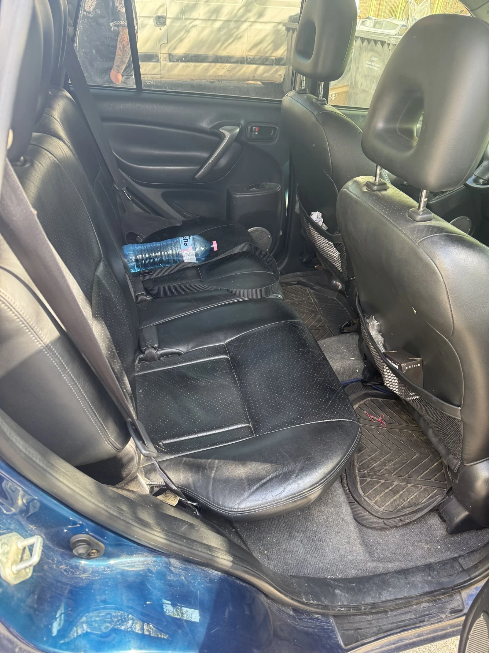 Toyota Rav4 2.0 D4D, снимка 6 - Автомобили и джипове - 54526884