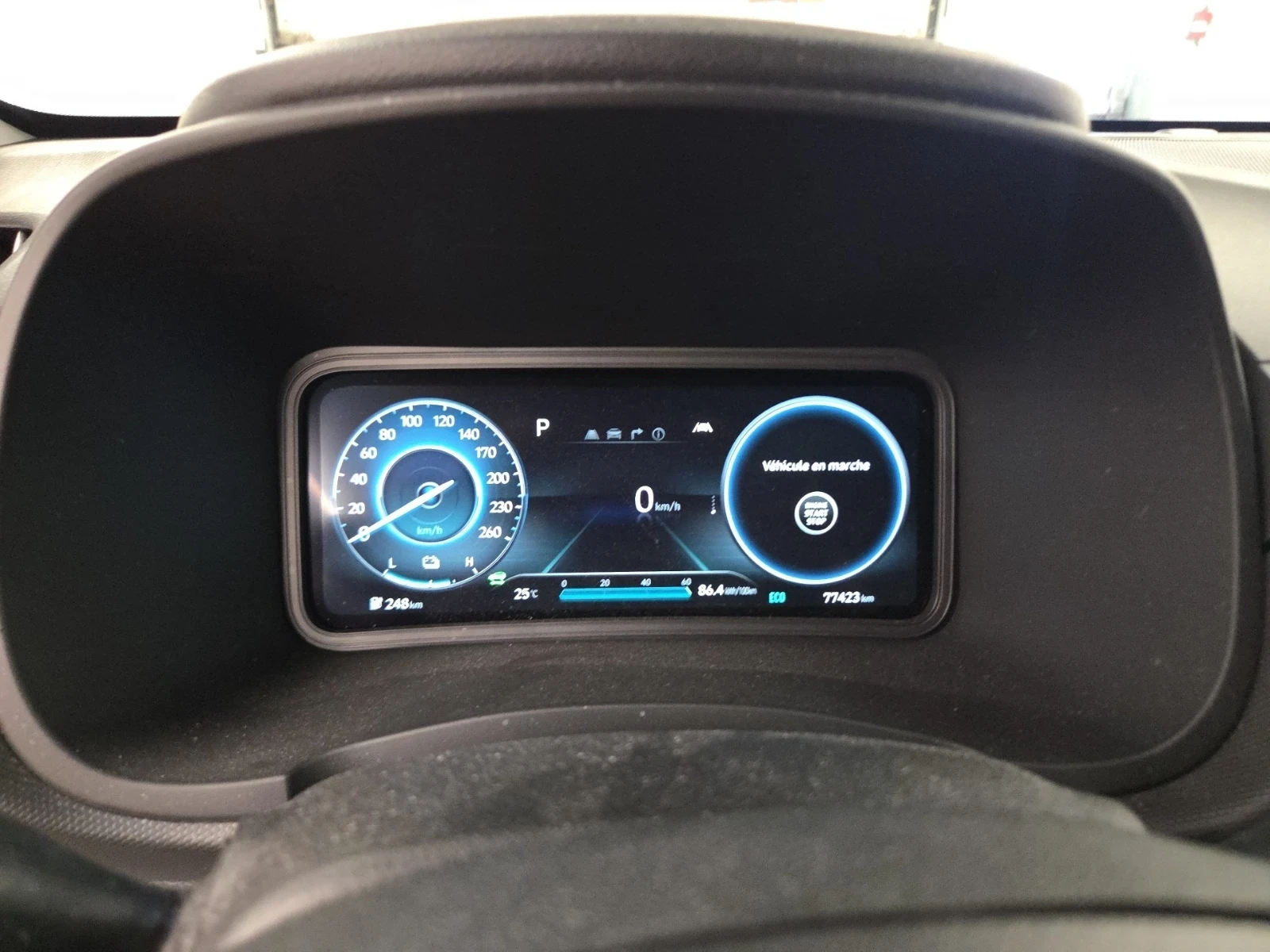 Hyundai Kona ELECTRIC * ULTIMATE * ПОДГРЕВ * ОБДУХВАНЕ * ПАНО, снимка 11 - Автомобили и джипове - 54885677