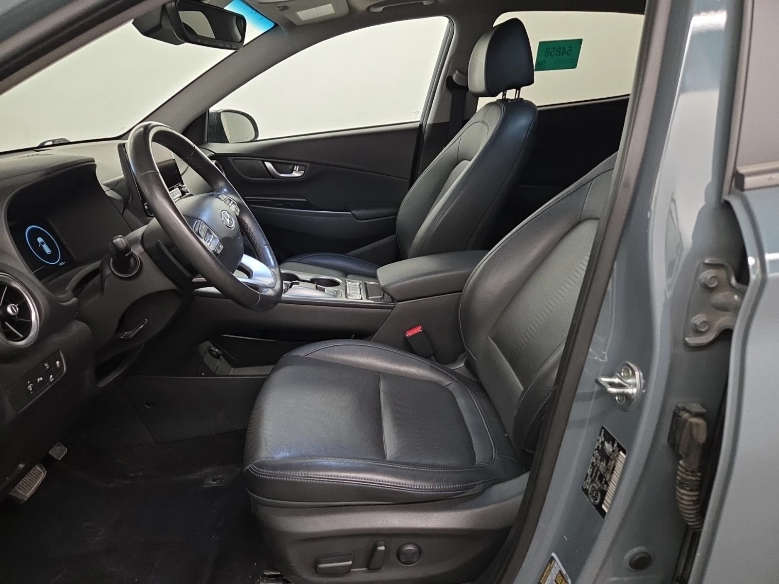 Hyundai Kona ELECTRIC * ULTIMATE * ПОДГРЕВ * ОБДУХВАНЕ * ПАНО, снимка 6 - Автомобили и джипове - 54885677