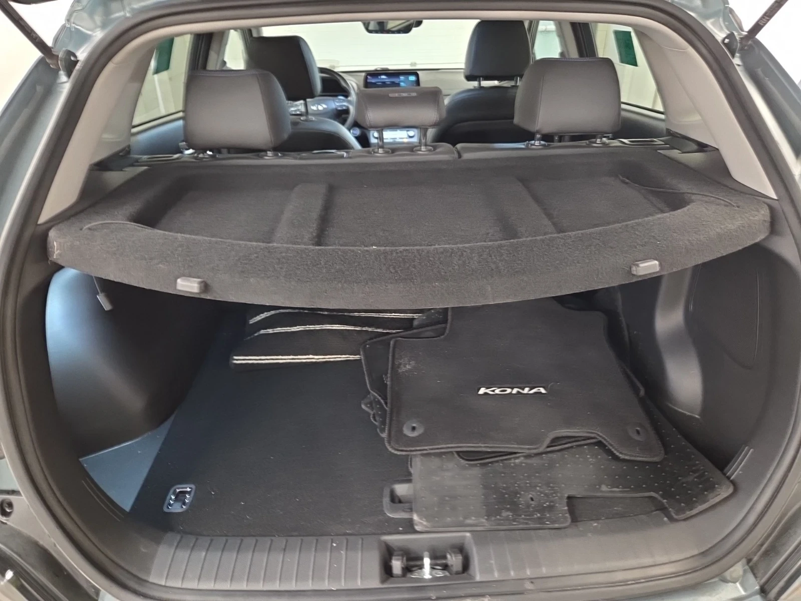 Hyundai Kona ELECTRIC * ULTIMATE * ПОДГРЕВ * ОБДУХВАНЕ * ПАНО, снимка 15 - Автомобили и джипове - 54885677