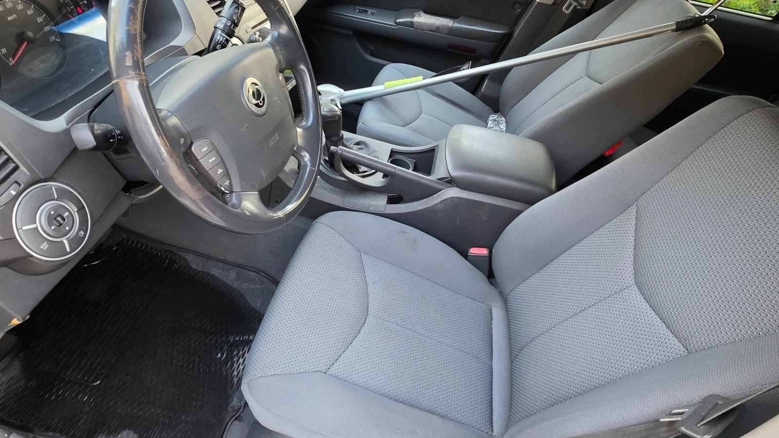 SsangYong Kyron 2000, снимка 10 - Автомобили и джипове - 54983677