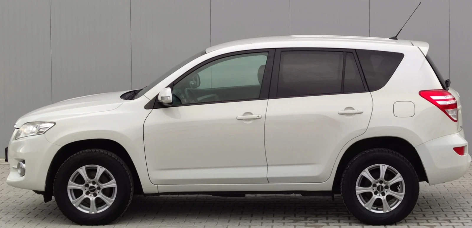 Toyota Rav4 2.2D4d* 150�.�* 4�4* Facelift*  | Mobile.bg � ����������� 10