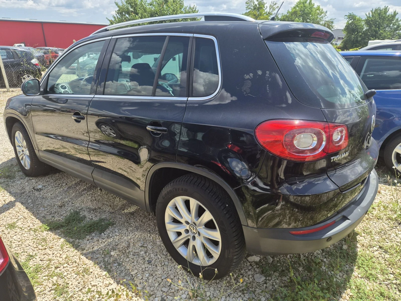 VW Tiguan 2.0 TDI 4-motion , снимка 8 - Автомобили и джипове - 55618345