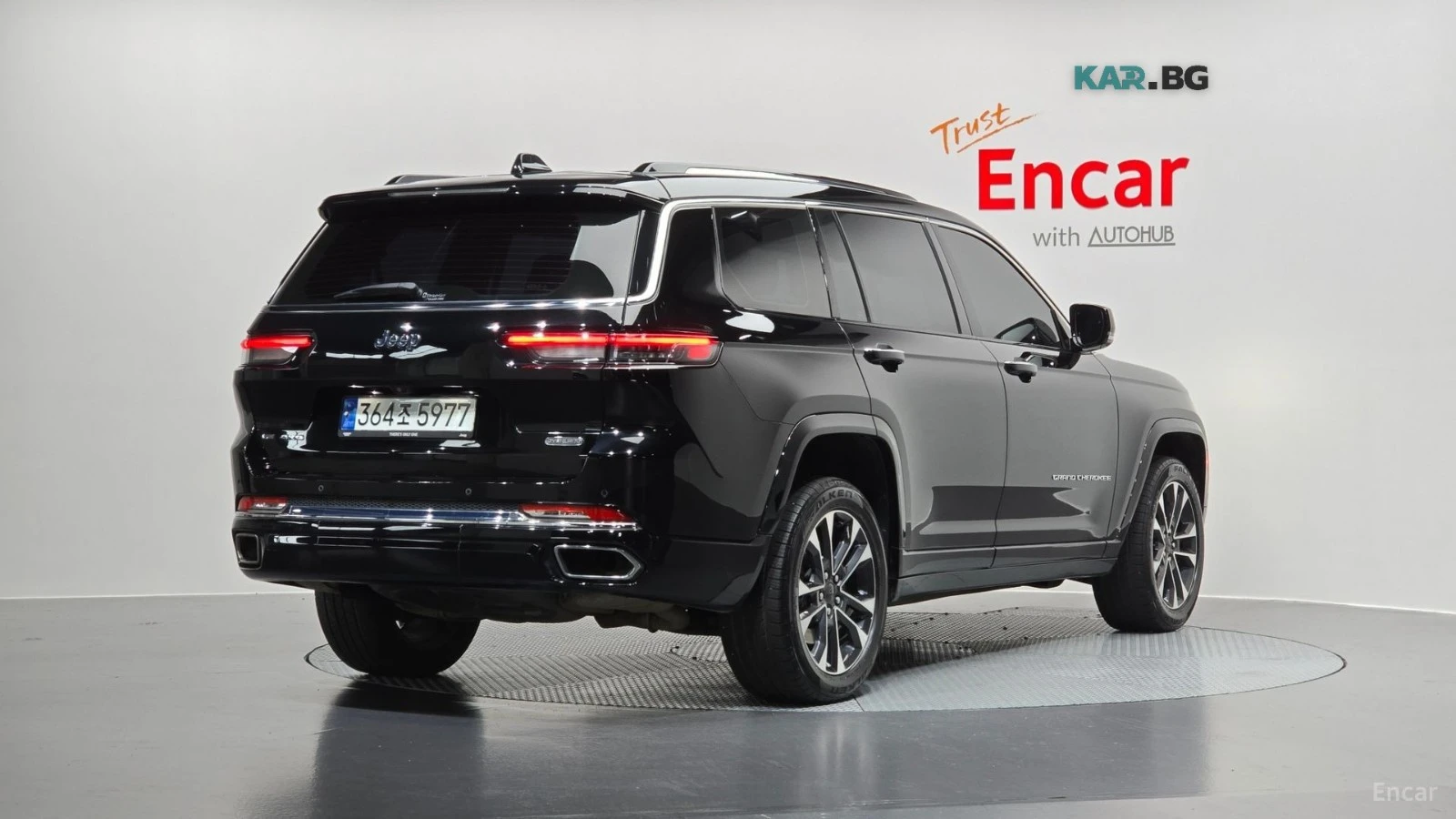 Jeep Grand cherokee ОБДУХВАНЕ* 360 КАМЕРА* HEADUP* ПАНО, снимка 2 - Автомобили и джипове - 56170091