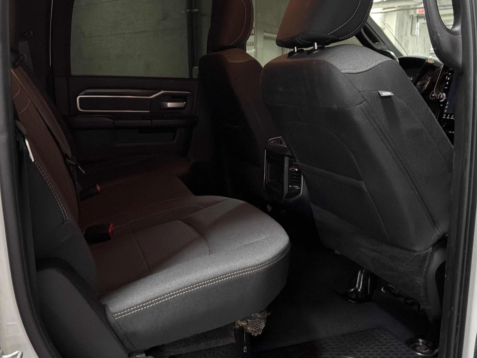 Dodge RAM 2500 Big Horn, АВТОКРЕДИТ, снимка 14 - Автомобили и джипове - 56196442