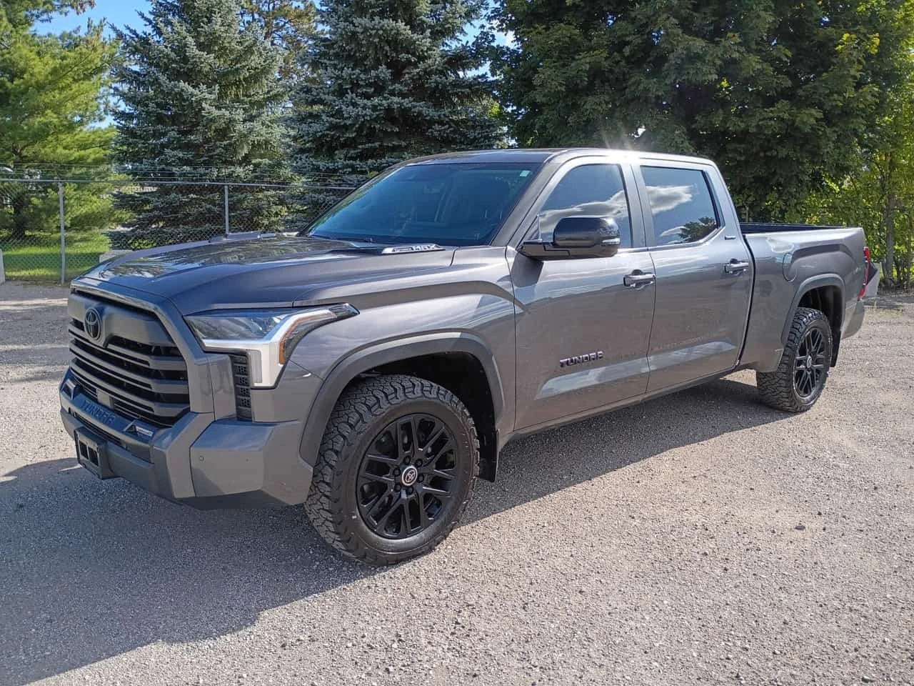 Toyota Tundra * Limited Hybrid * CARFAX * ОПЦИЯ ЗА ФИНАНСИРАНЕ