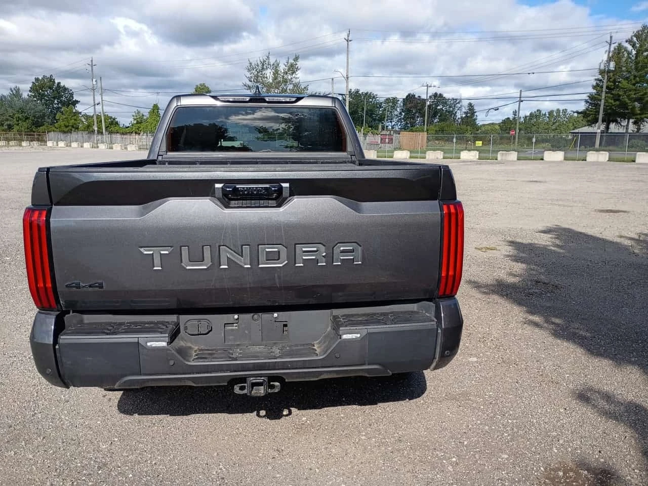 Toyota Tundra * Limited Hybrid * CARFAX * ����� �� ����������� | Mobile.bg � ����������� 4