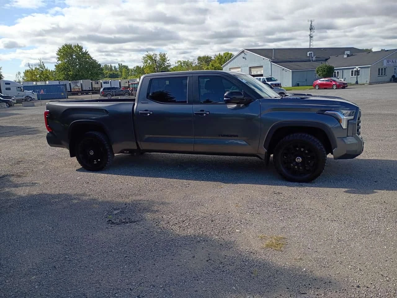 Toyota Tundra * Limited Hybrid * CARFAX * ����� �� ����������� | Mobile.bg � ����������� 3