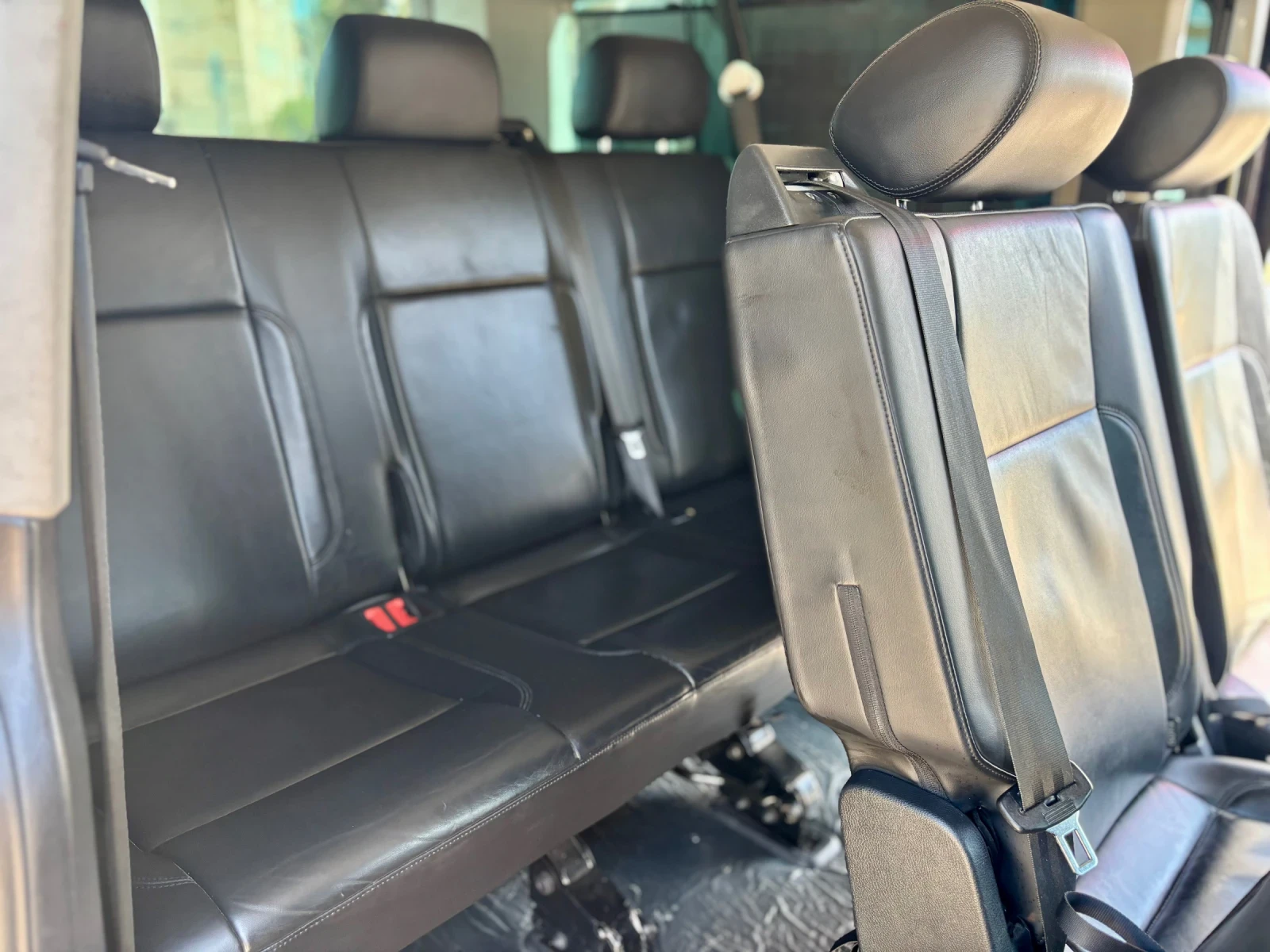 VW Caravelle 2.0TDI 204k 4MOTION LONG - изображение 9