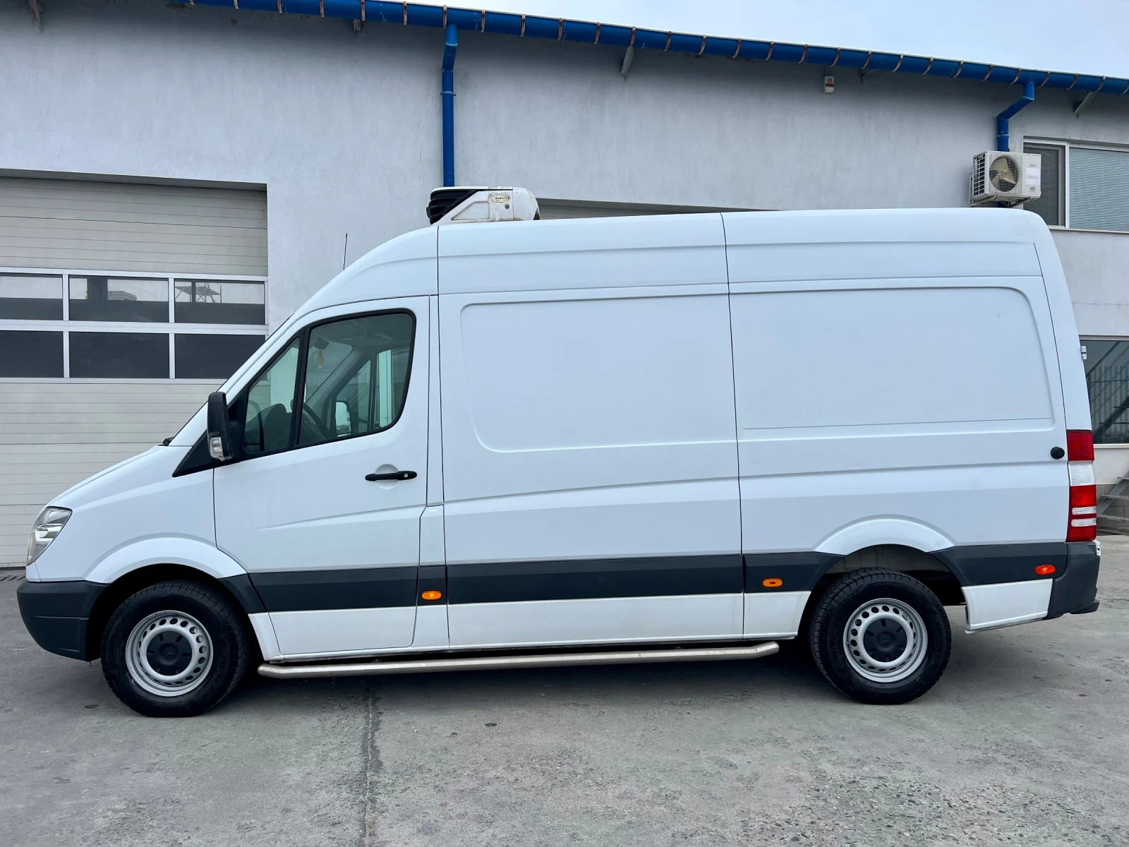 Mercedes-Benz Sprinter 313 / Хладилен + / - Климатротик, снимка 4 - Бусове и автобуси - 54157592