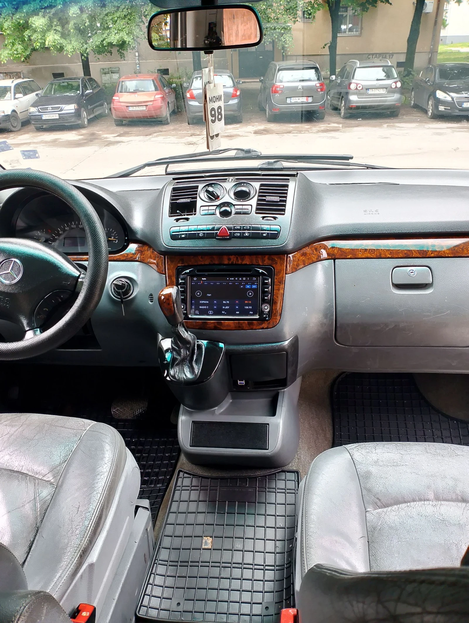Mercedes-Benz Viano, снимка 12 - Бусове и автобуси - 54654530