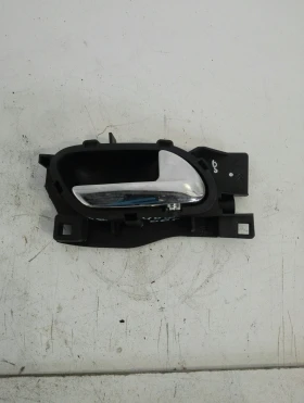 Дръжка вътрешна задна дясна Пежо 407 (7)