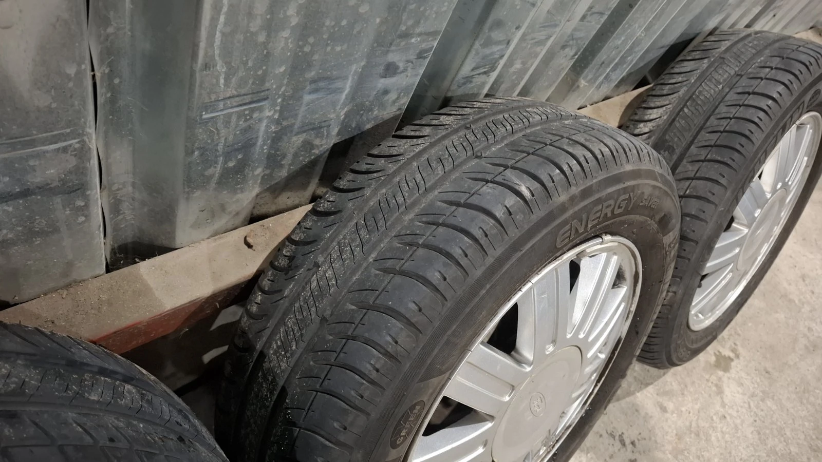Гуми с джанти Michelin 175/65R14, снимка 5 - Гуми и джанти - 54097725