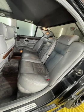 BMW 750 V12, 5.4, снимка 12