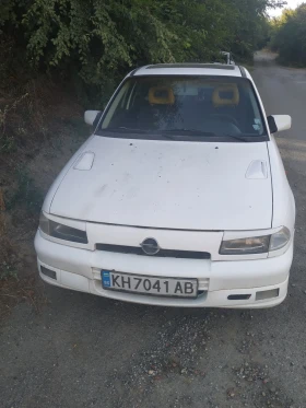 Opel Astra, снимка 1