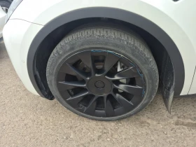 Tesla Model Y  LONG RANGE * CARFAX * БЕЗ ПЪРВОНАЧАЛНА ВНОСКА, снимка 6