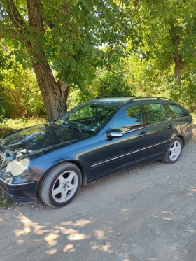 Mercedes-Benz C 220, снимка 7