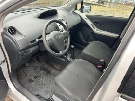 Toyota Yaris 1.3i VVT-i, снимка 9