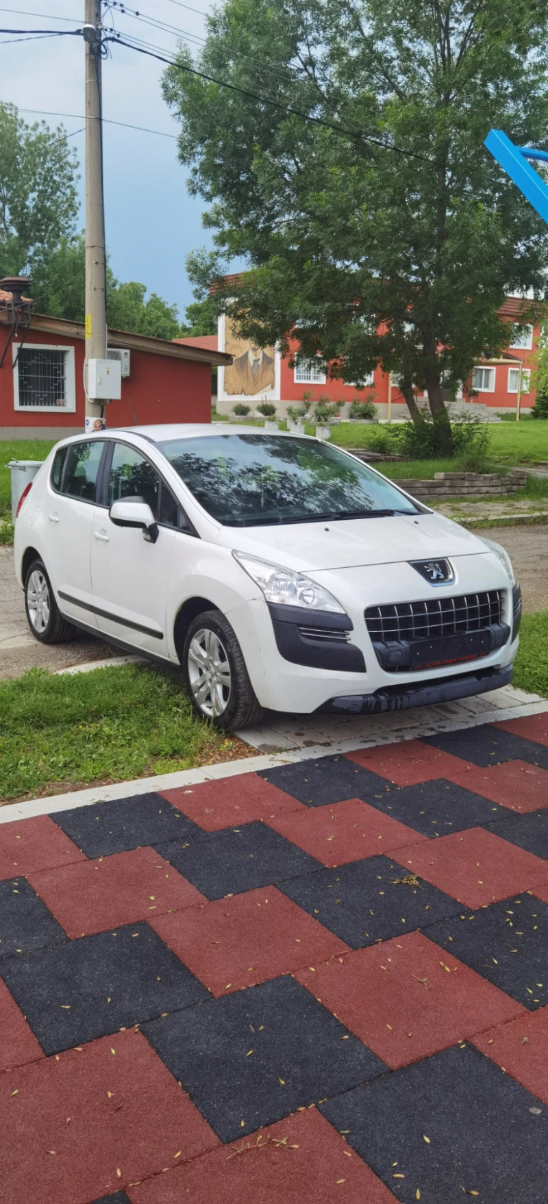 Peugeot 3008 Бензин 115000км, снимка 5 - Автомобили и джипове - 47211872