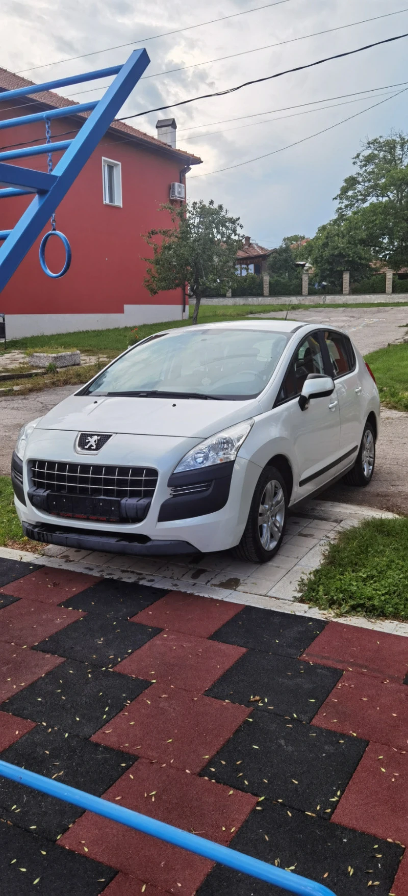 Peugeot 3008 Бензин 115000км, снимка 4 - Автомобили и джипове - 47211872