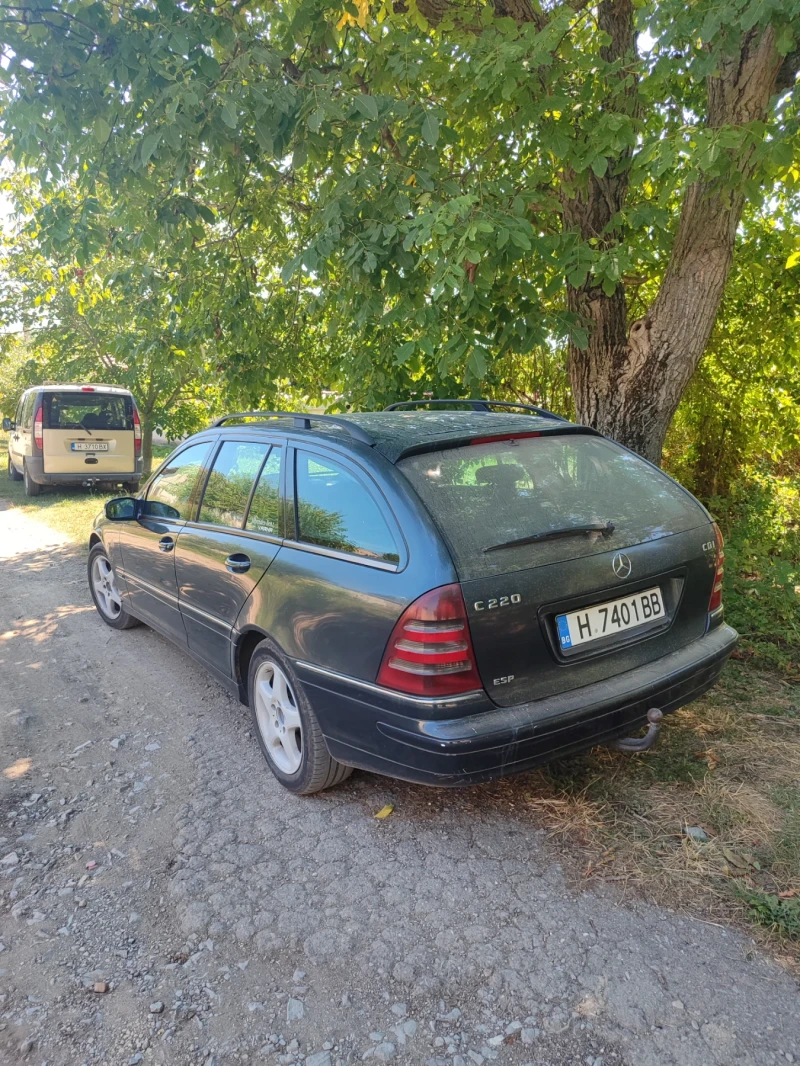 Mercedes-Benz C 220, снимка 1 - Автомобили и джипове - 47353138