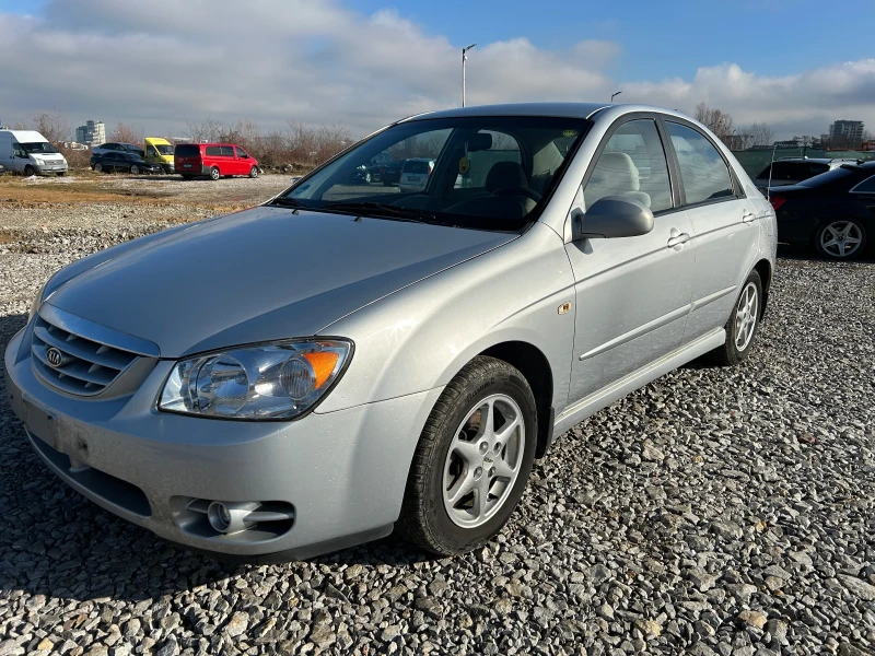 Kia Cerato, снимка 4 - Автомобили и джипове - 48280538