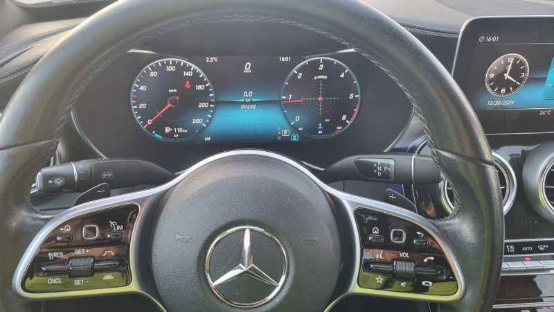 Mercedes-Benz C 300, снимка 6 - Автомобили и джипове - 48499527