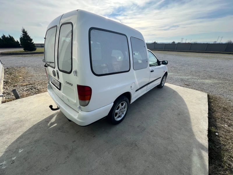 VW Caddy, снимка 5 - Автомобили и джипове - 48576388