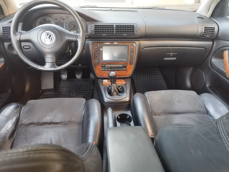 VW Passat, снимка 9 - Автомобили и джипове - 49419028