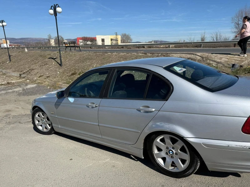 BMW 320 320D 136hp, снимка 9 - Автомобили и джипове - 49443178