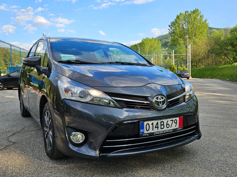 Toyota Verso Facelift/7mesta/Navigacia, снимка 8 - Автомобили и джипове - 50150491