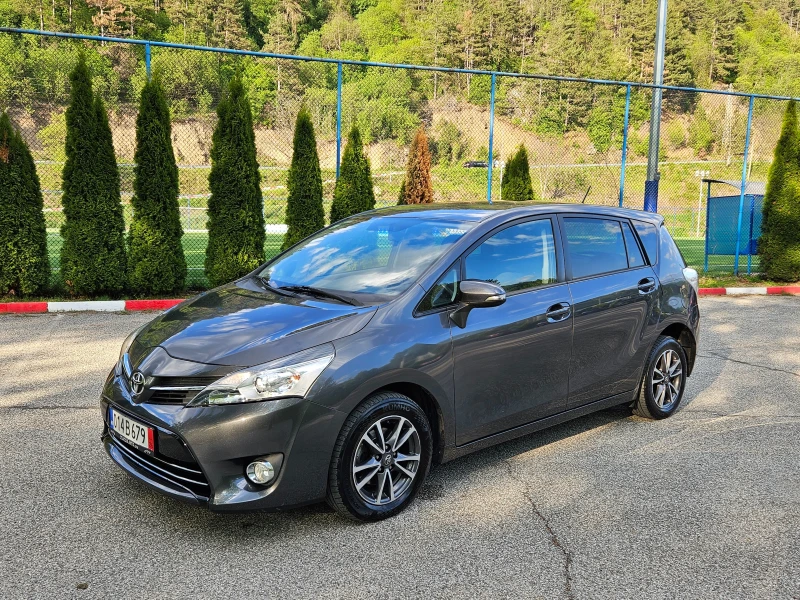 Toyota Verso Facelift/7mesta/Navigacia, снимка 2 - Автомобили и джипове - 50150491
