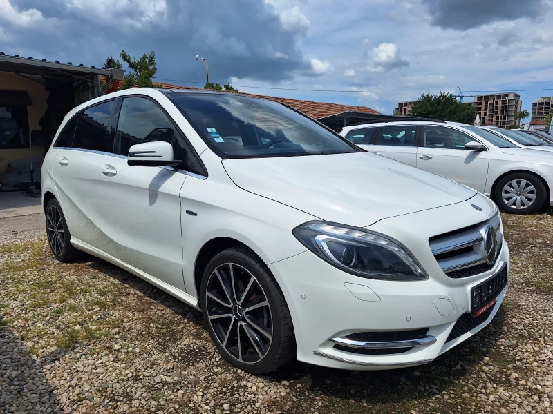 Mercedes-Benz B 200 CDI, снимка 2 - Автомобили и джипове - 50503379