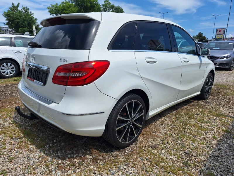 Mercedes-Benz B 200 CDI, снимка 7 - Автомобили и джипове - 50503379