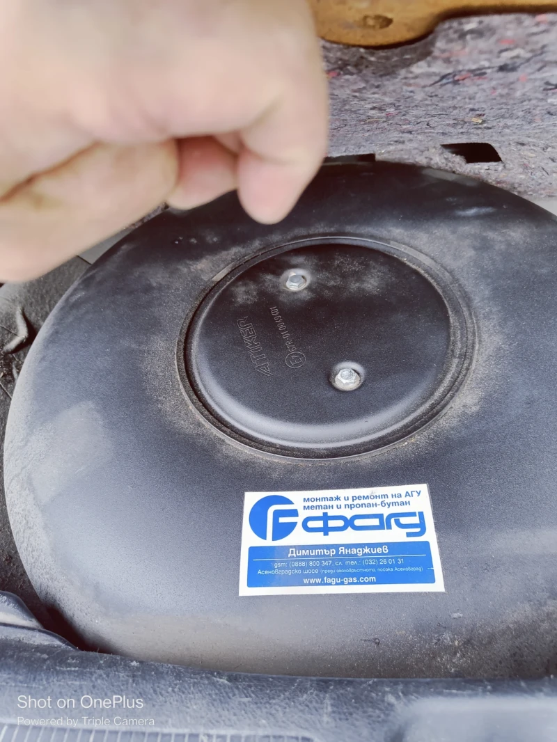 Honda Fr-v, снимка 4 - Автомобили и джипове - 51848057