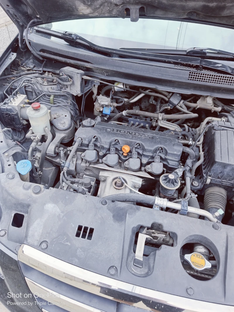 Honda Fr-v, снимка 14 - Автомобили и джипове - 51848057