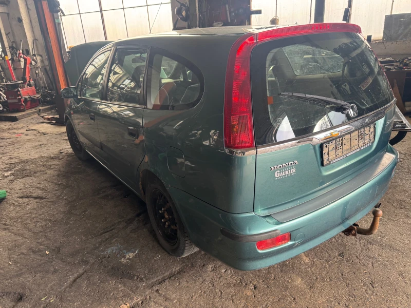Honda Stream, снимка 3 - Автомобили и джипове - 52524648
