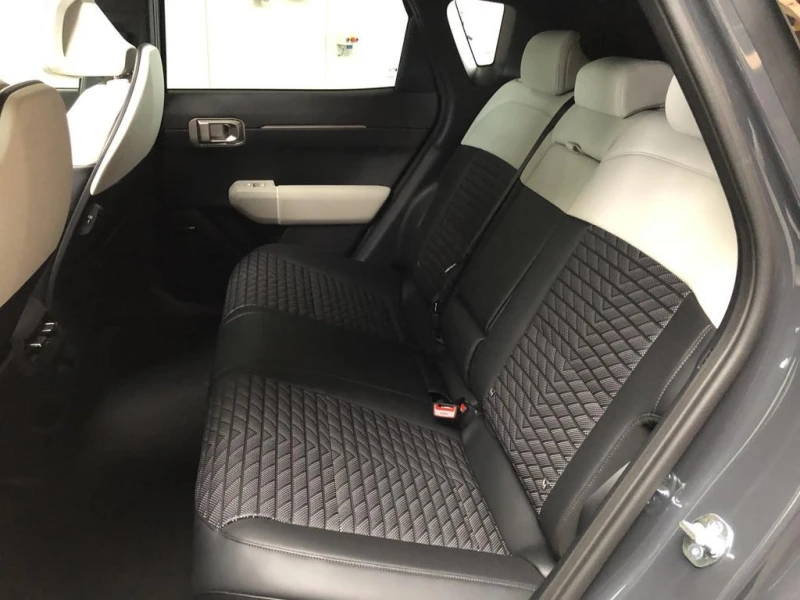 Kia EV9  EV4* GTL* FWD* 360CAM* MEMORY* DISTR* PANO* , снимка 14 - Автомобили и джипове - 52524159