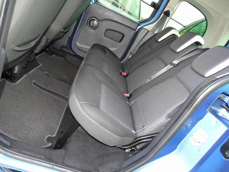 Renault Kangoo 1.5DCI_* Facelift_* , снимка 10 - Автомобили и джипове - 52538187