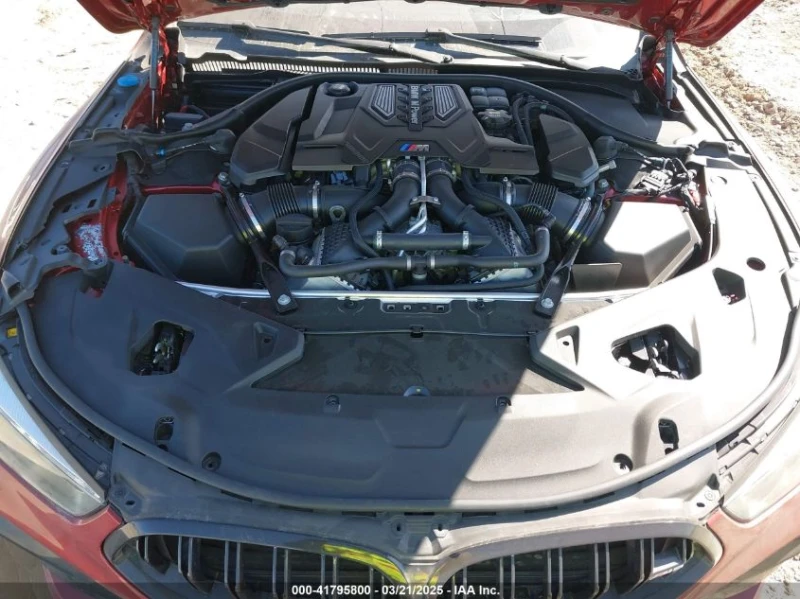 BMW M8 4.4L V-8 DI, DOHC, VVT, TURBO, 600HP All Wheel, снимка 17 - Автомобили и джипове - 52705695