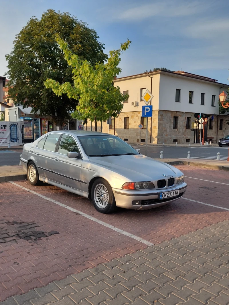 BMW 525, снимка 5 - Автомобили и джипове - 53044365