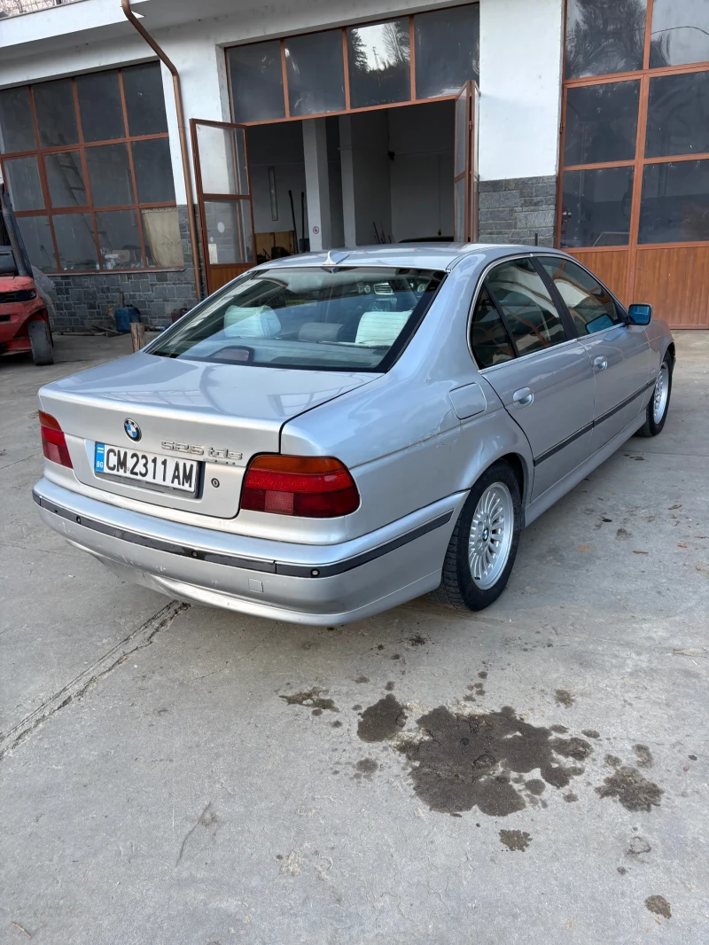 BMW 525, снимка 6 - Автомобили и джипове - 53044365